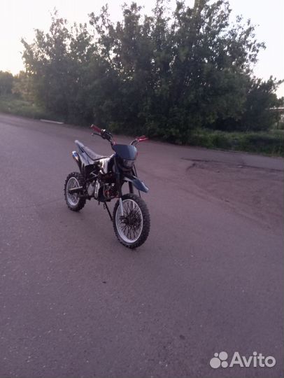 Продам питбайк LY-50-2