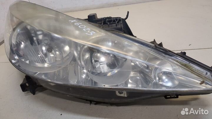 Фара (передняя) правая Peugeot 207, 2011