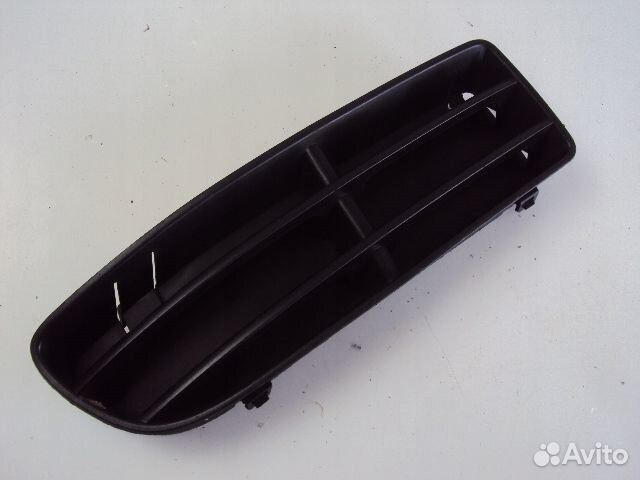 Решётка бампера пр Фольксваген Бора A4/VW Bora A4