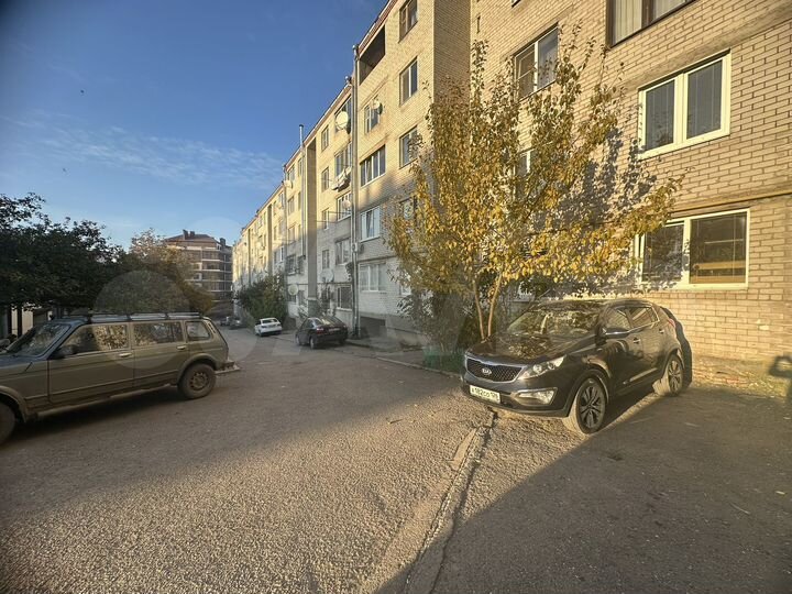 2-к. квартира, 50 м², 1/5 эт.