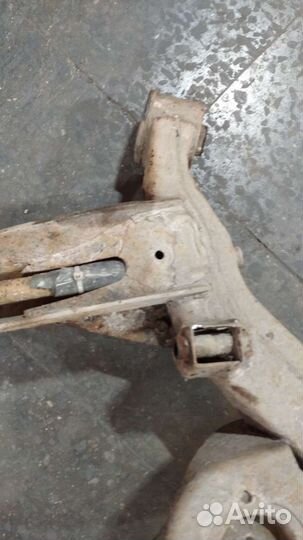 Задняя балка Киа Церато 2