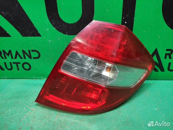 Фонарь правый Honda Jazz 2 рестайлинг 2011-2014