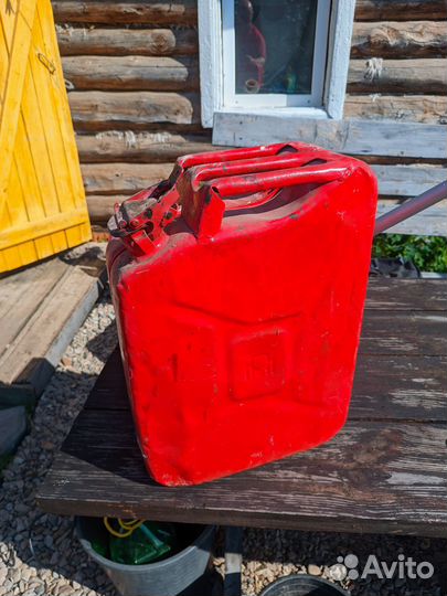 Канистра 20 литров