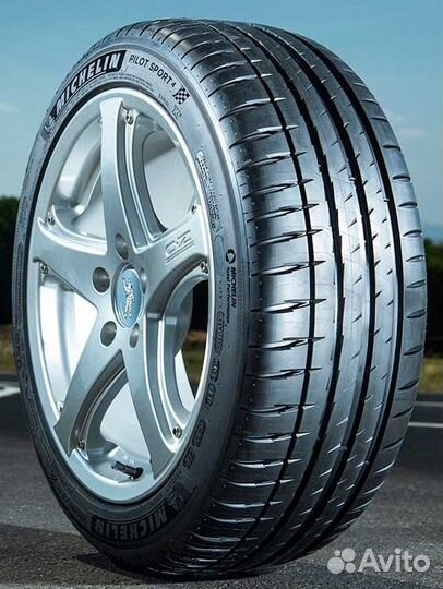 Michelin Pilot Sport 4 S 255/30 R19
