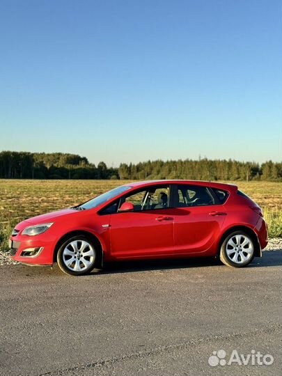 Opel Astra 1.6 МТ, 2013, 190 500 км