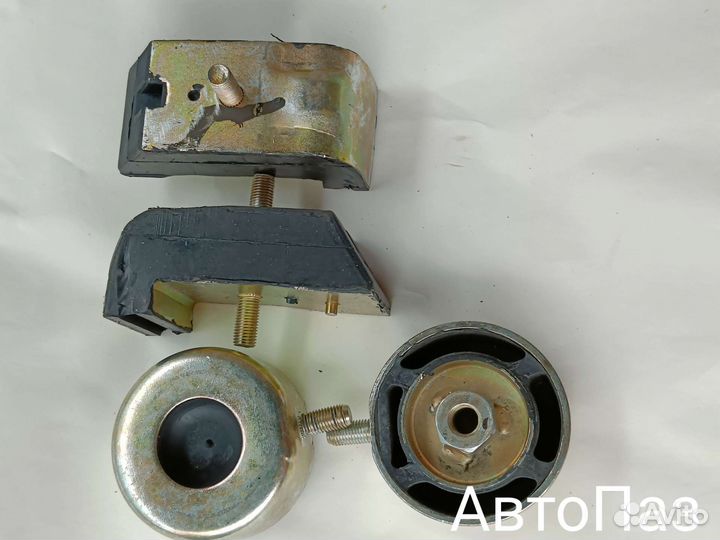 Подушка двигателя нижняя заз 1102 таврия славута