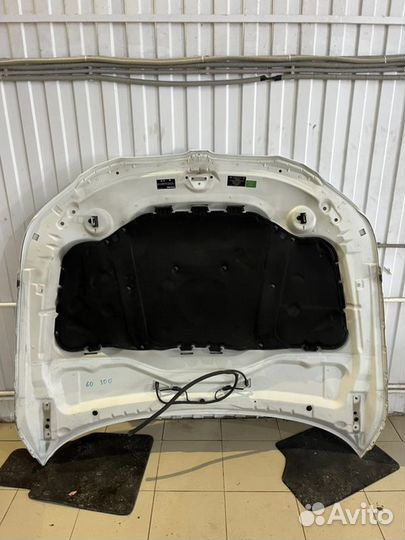Капот Bmw Е60 седан N52 2008