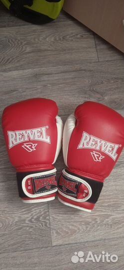 Боксерские перчатки reyvel 8 oz