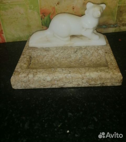 Статуэтки из мрамора