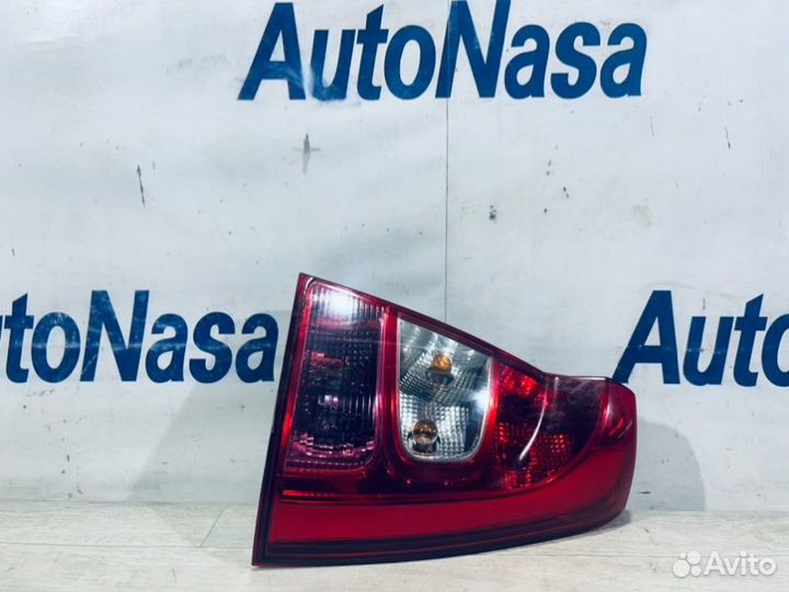 Фонарь задний правый Renault Logan седан K7M 2011