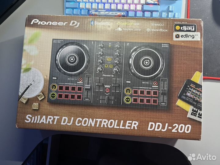 Dj контролер ddj200