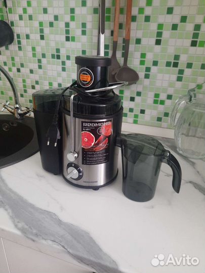 Соковыжималка Redmond