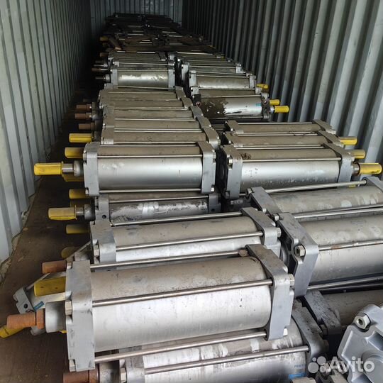 Пневмоцилиндр D200-400PPV б/у Festo