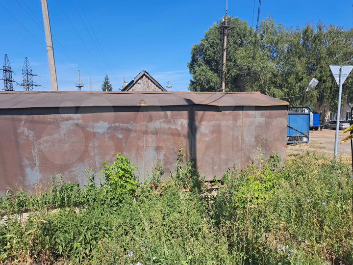 Гараж, > 30 м²