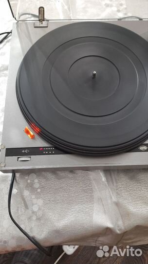 Проигрыватель винила