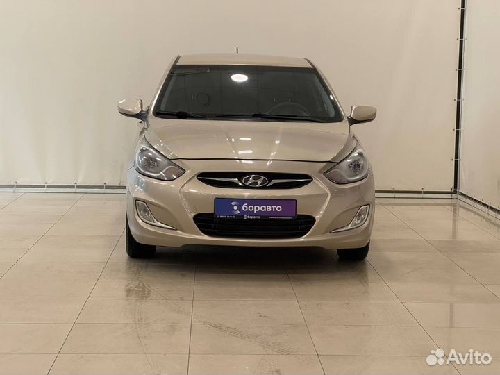 Hyundai Solaris 1.6 AT, 2012, 190 201 км