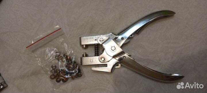 Щипцы для установки фурнитуры