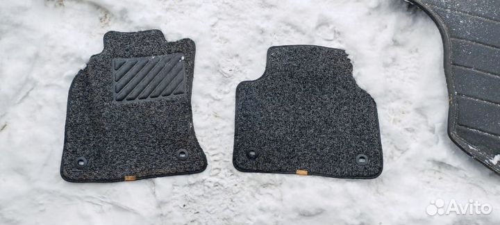 Автомобильные коврики Land Cruiser 11 поколение