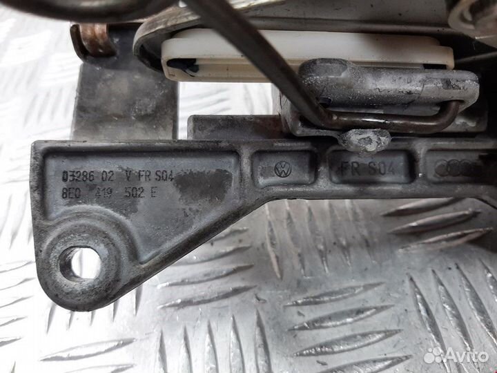 Рулевая колонка Audi A4 B6 2003 8E0419502H