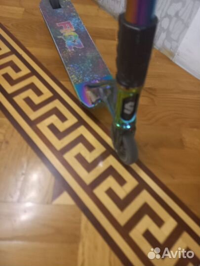 Трюковой самокат