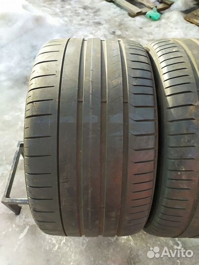 Pirelli P Zero PZ4 305/30 R21 101Y