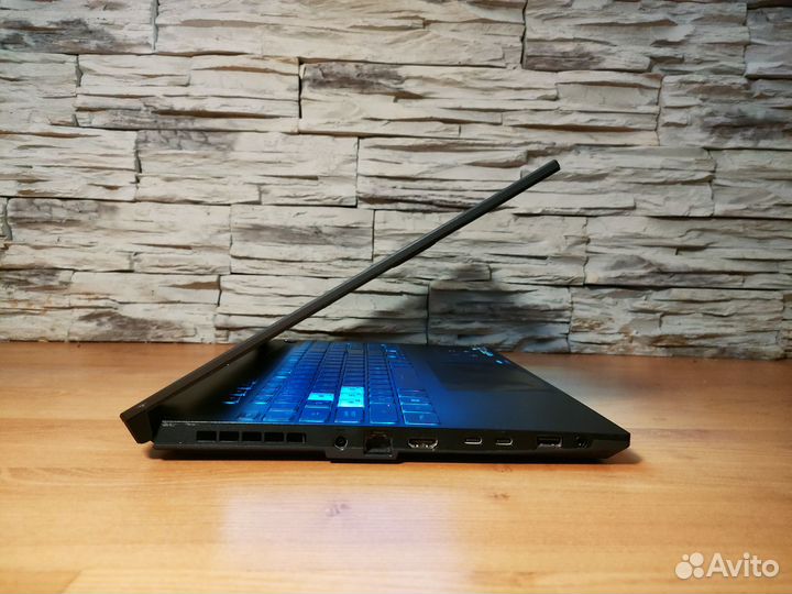 Игровой Asus Tuf на RTX 3070 и Ryzen 7 6800H