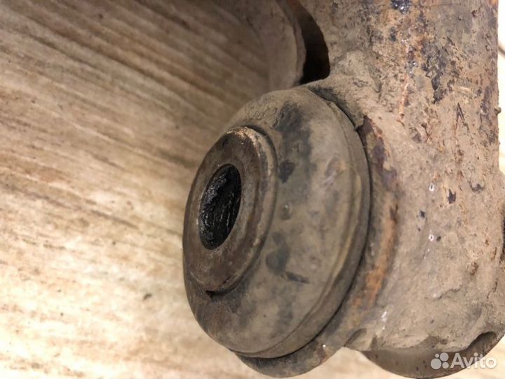 Рычаг подвески нижний Ford Focus 2 хетчбек 1.8