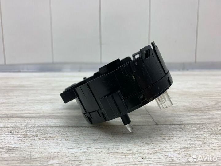 Шлейф руля Volkswagen Tiguan внедорожник cbab 2008