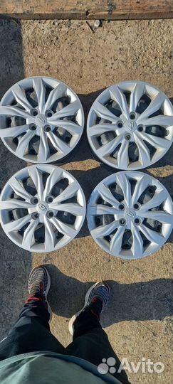 Диски с колпаками