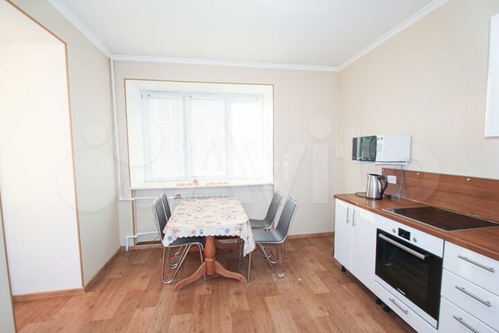 2-к. квартира, 68 м², 9/10 эт.