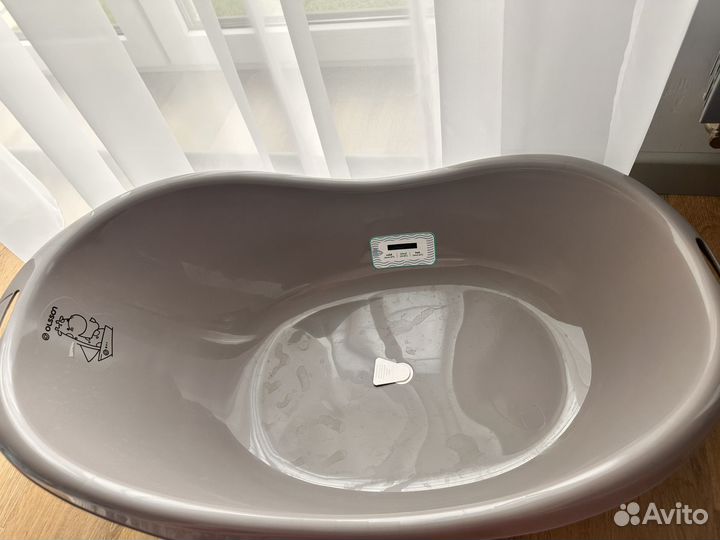 Ванночка для купания новорожденного