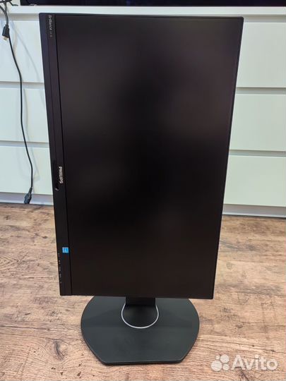 Монитор Philips brilliance 241B