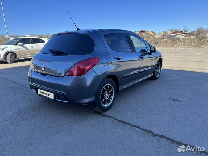 Peugeot 308 1.6 AT, 2010, 136 700 км