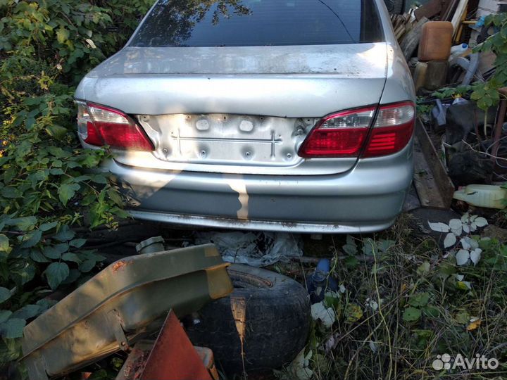 Продам крышку багажника, люк и др