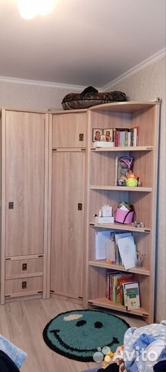 Угловой шкаф