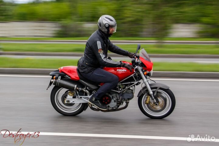 Ducati Monster 900s