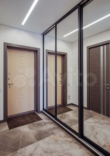 2-к. квартира, 64 м², 3/9 эт.