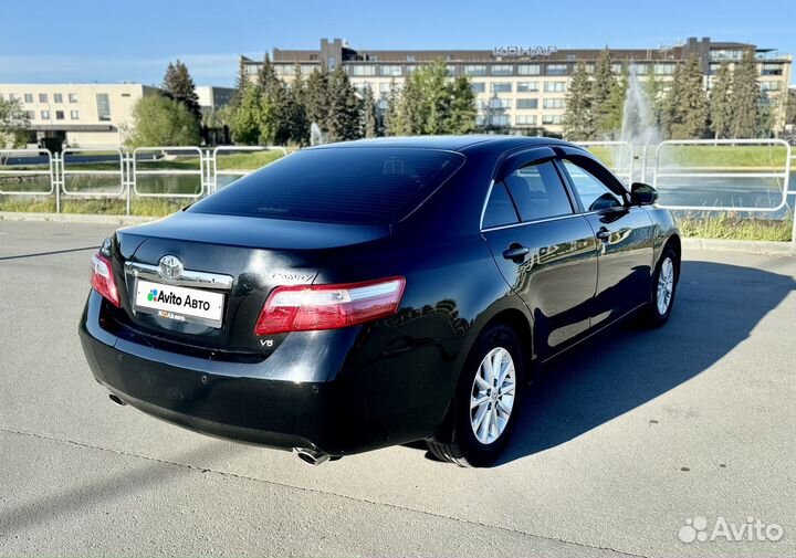 Toyota Camry 3.5 AT, 2011, 304 119 км