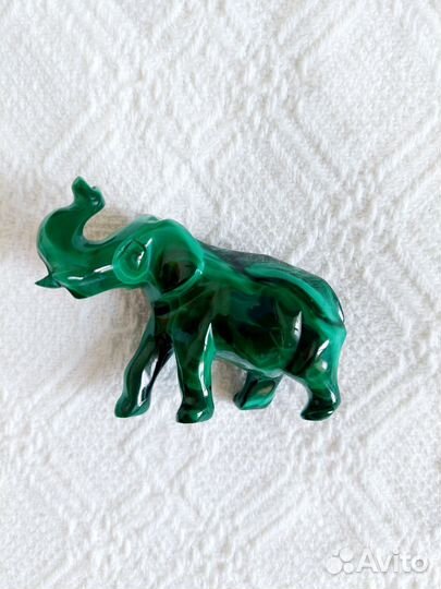 Слон натуральный малахит
