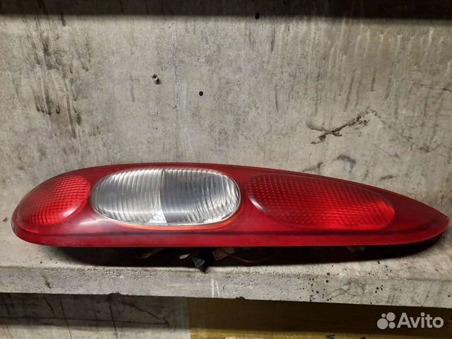 Задний правый фонарь kia clarus