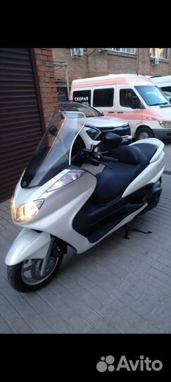 Ямаха Маджести 250