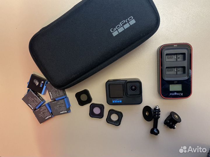 GoPro Hero 10 + аксессуары / как новая /гоу про 10