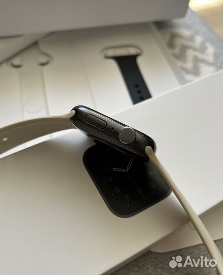 Часы Apple Watch se 44 mm 2022
