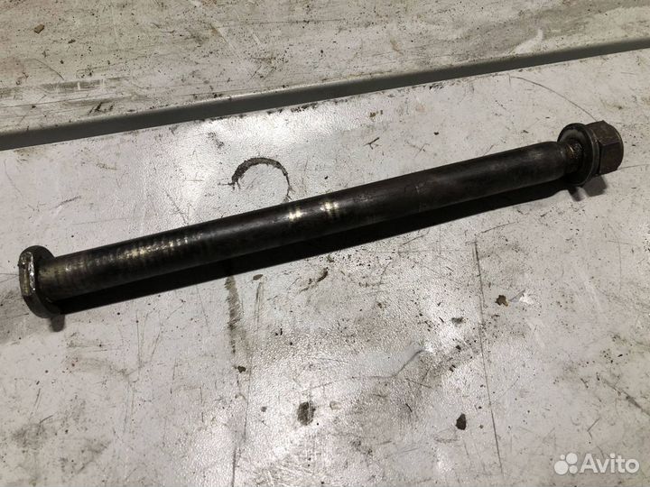 Ось маятника для Honda CR250R 97-01