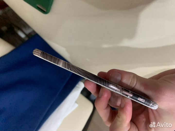 iPhone 7, 32 ГБ