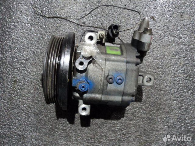 Компрессор кондиционера Mitsubishi Pajero Io H76W