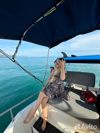 Платья для девушки 42-44