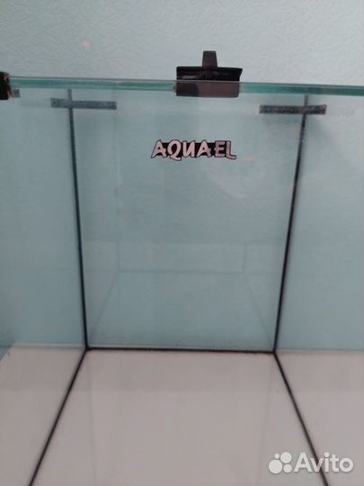 Аквариум и клетка Монтана