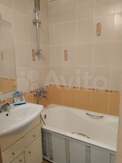 2-к. квартира, 54,4 м², 2/9 эт.