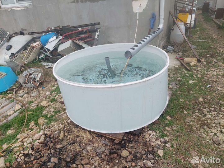 Бассейн из пластика